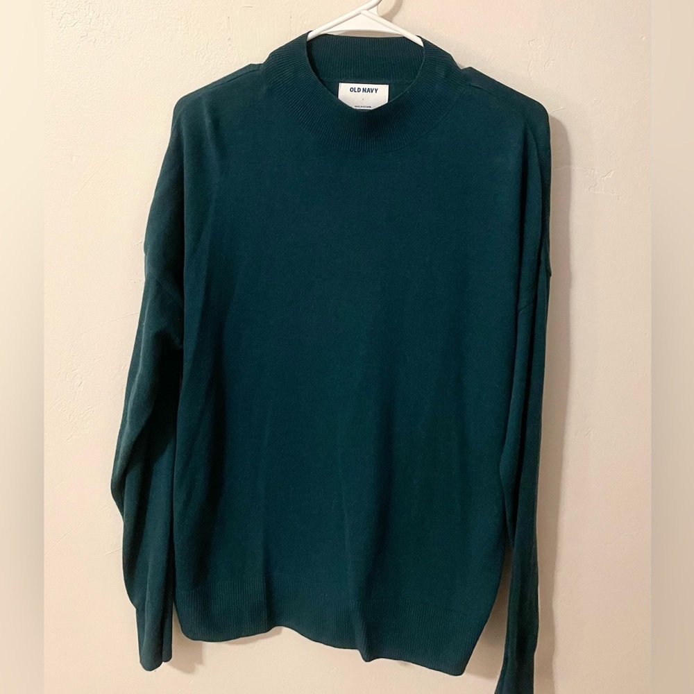 Women's size L Old Navy mock neck sweater top